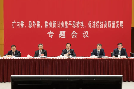 【市場動態】戴敏敏委員：依托上海綜合優勢，支持人工智能重點模型做大做強，加快產業生態投資